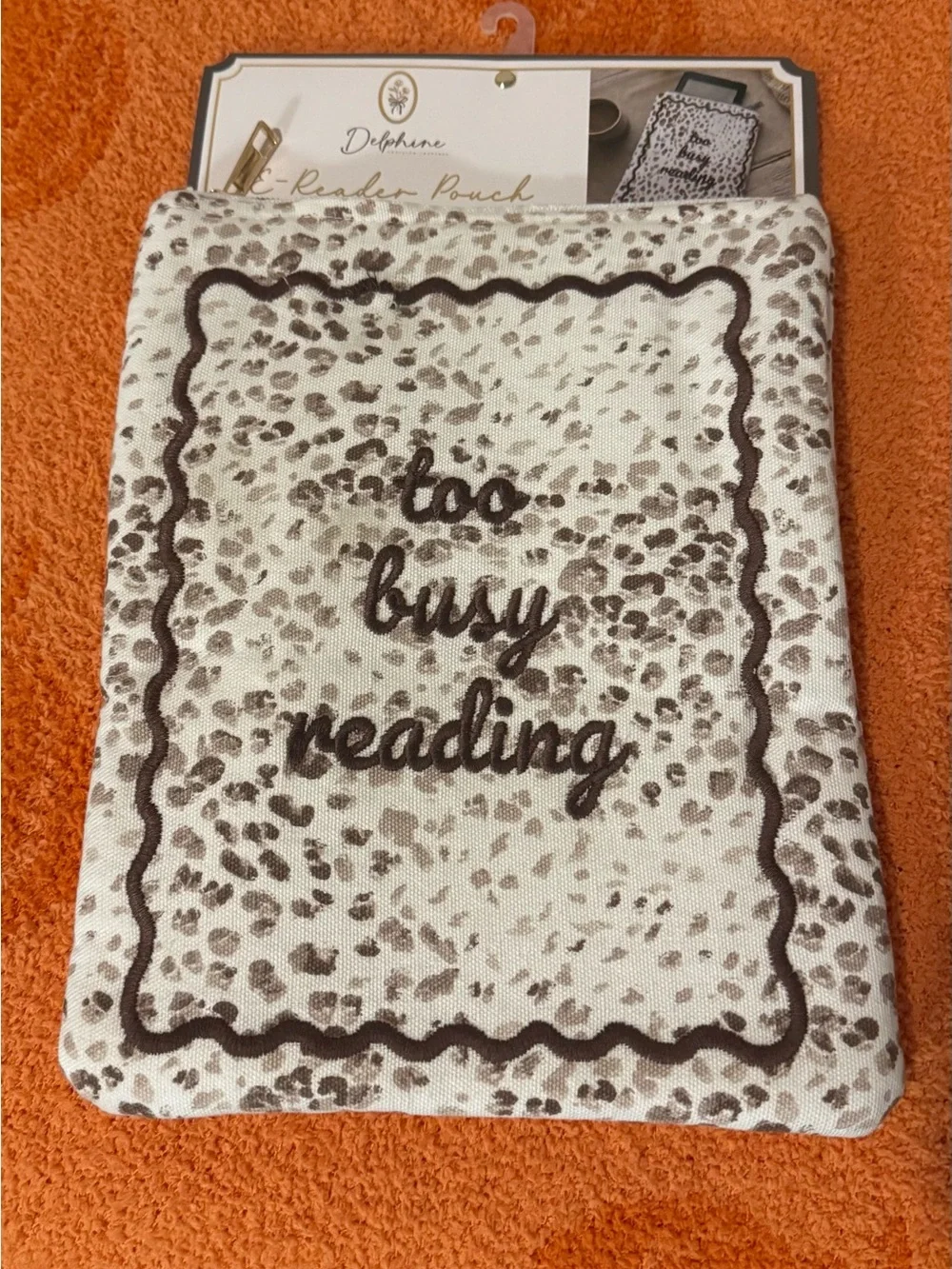 Cream & Brown 'Too Busy Reading' E-Reader Pouch